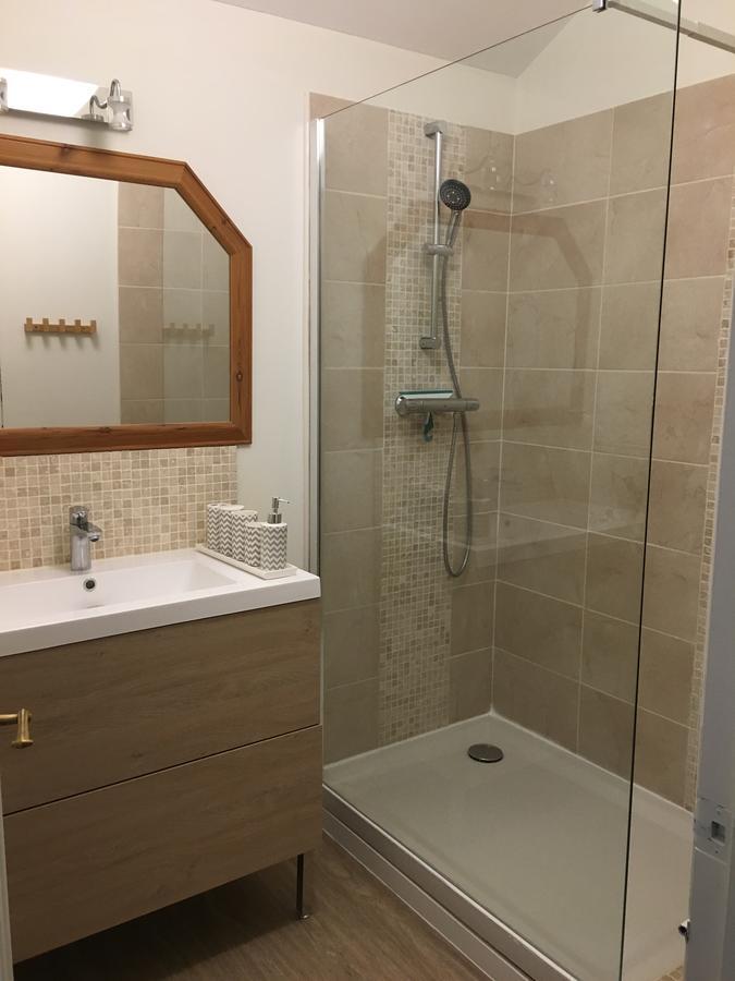 R Postel Apartment *